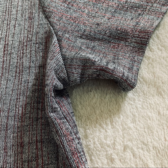 LuLaRoe Classic T - size XS, silver w/ red - Picture 4 of 10